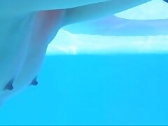 Erogenous Idol Rina Ishida's Seductive Dance