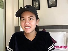 Thai Gal Shaves Her Pussy and Gets Creampied by a Japanese Guy