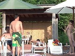 Japanese Amateur's Outdoor Doggystyle Creampie
